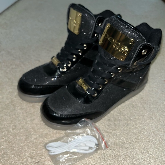 Bebe size 8 - Picture 3 of 6